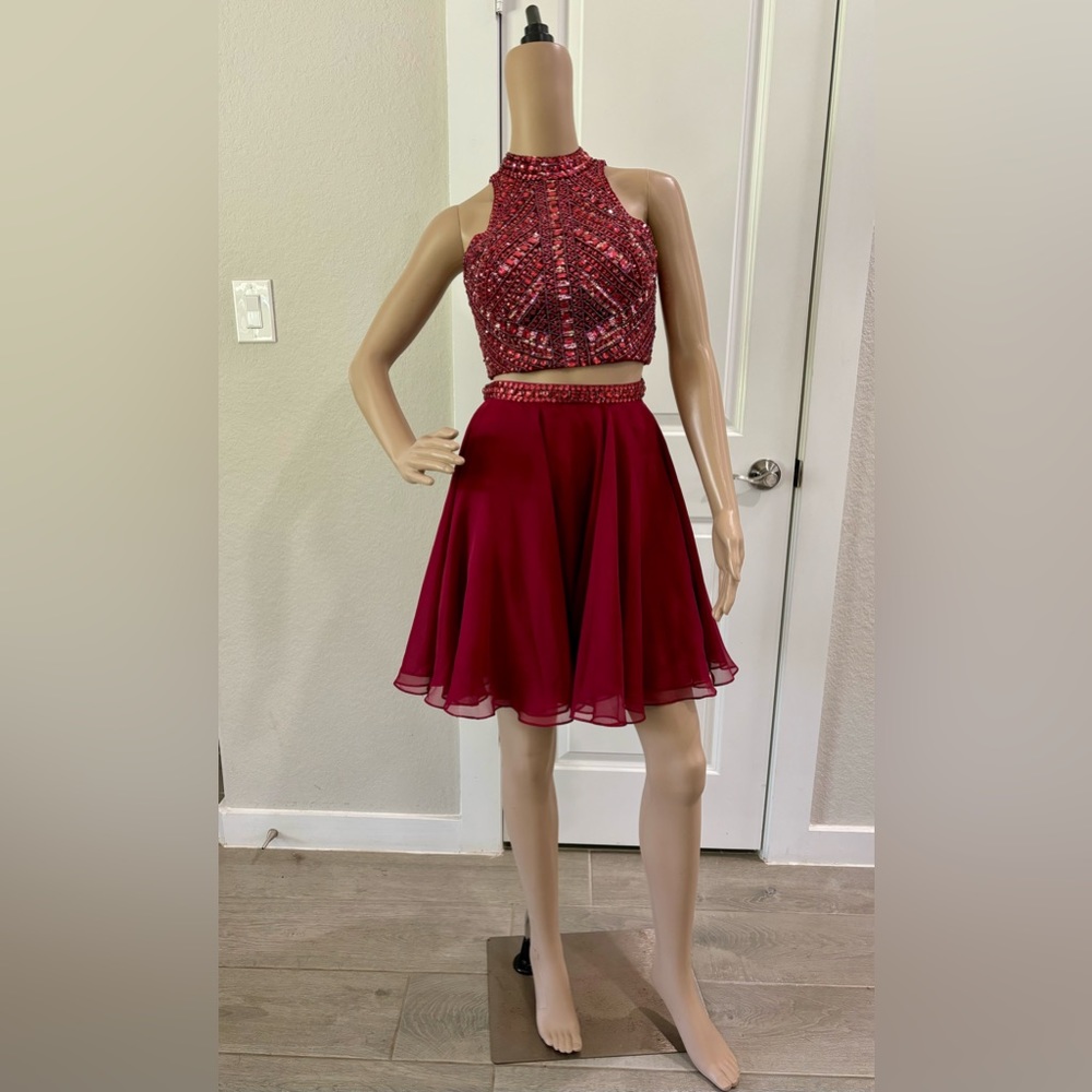 BEADED SHORT TWO-PIECE DRESS